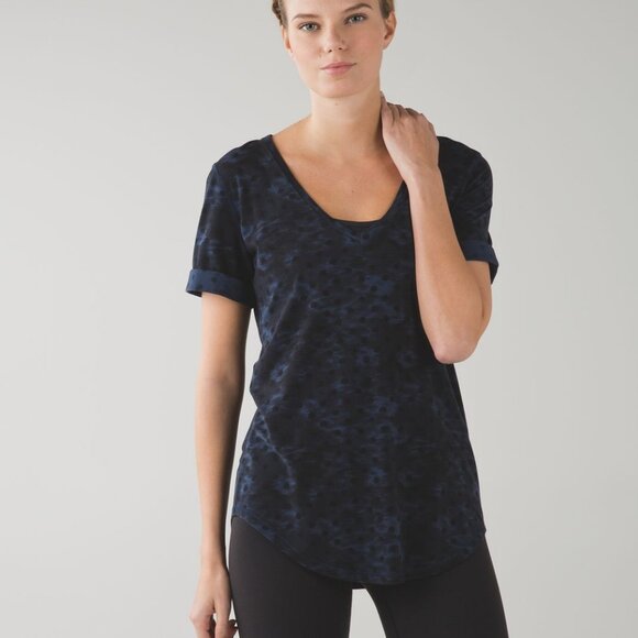 Lululemon Women's Love Tee II - Navy/Black - Picture 1 of 5